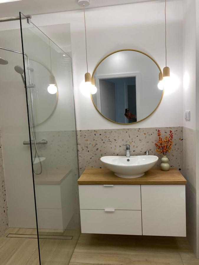 Metro Szwedzka Apartament Orange Warsaw Ngoại thất bức ảnh